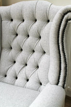 Load image into Gallery viewer, Gentleman's deep button chair
