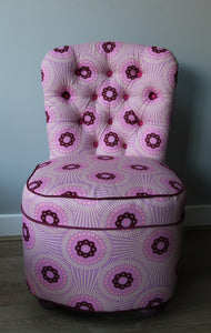 Pink deep button chair